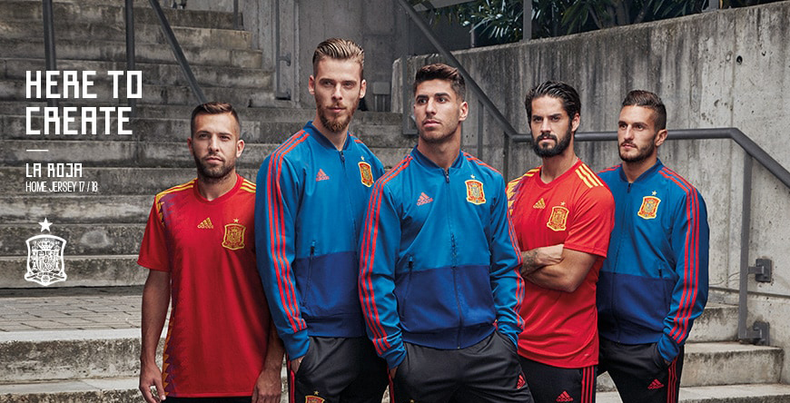 Spain home 18-19